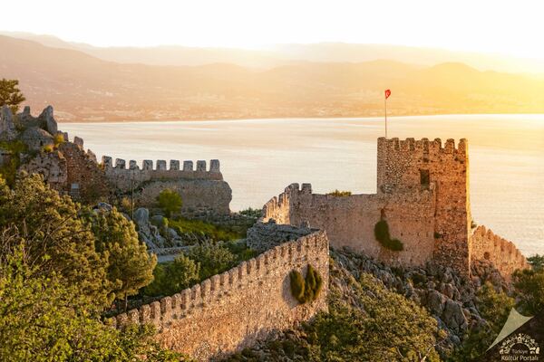 Alanya (yalnızca Transfer )